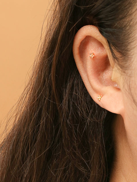 14K Gold Wild Flower Cartilage Earring 20G18G16G