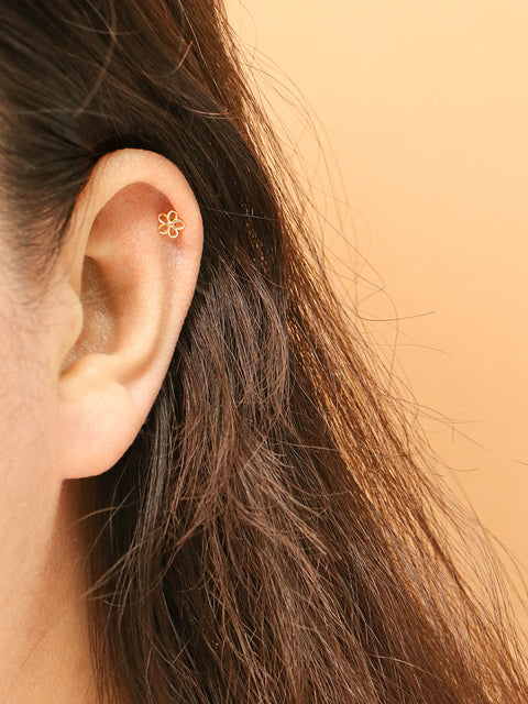 14K Gold Point Five Petals Cartilage Earring 20G18G16G