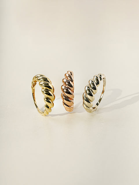 14K 18K Gold Hallow Croissant Ring