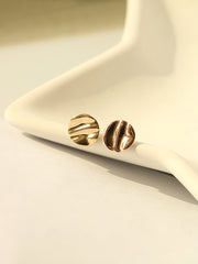 14K Gold Wavy Circle Cartilage Earring 20G18G16G