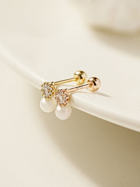 14K Gold Point Cubic Fresh Water Pearl Cartilage Earring 20G18G16G