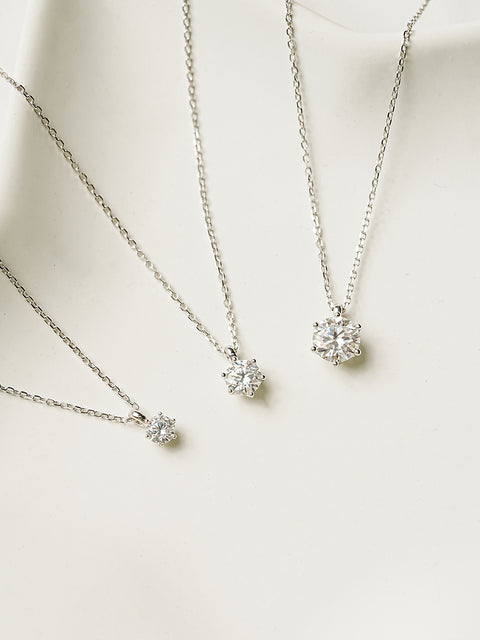 14K 18K Gold Moissanite Crown Necklace