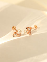 14K Gold Flower Pearl Internally Threaded Labret Piercing 18G16G