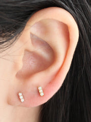 Opal stick cartilage earring