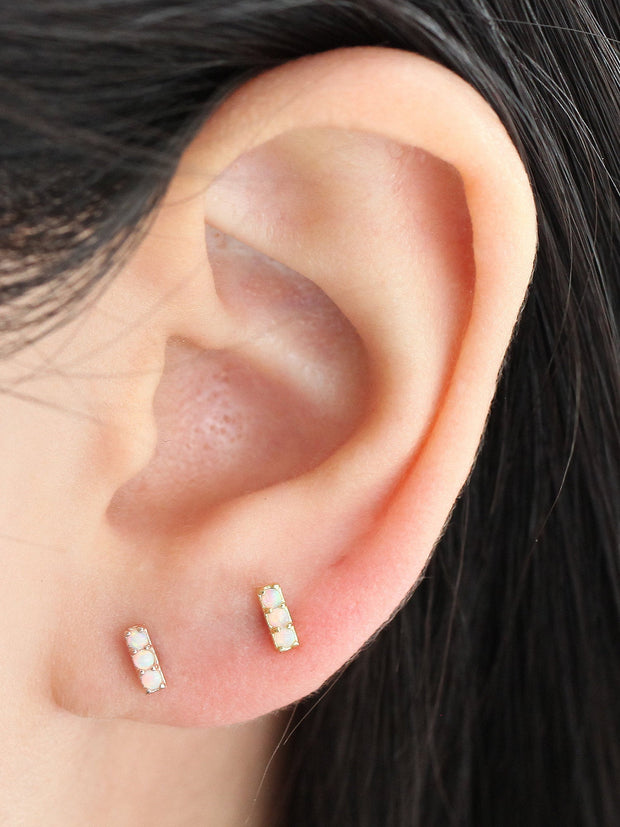 Opal stick cartilage earring