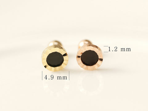 14K gold Dainty Onyx cartilage earring 20g