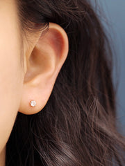 14K Gold Antique Cubic Cartilage Earring 20G18G